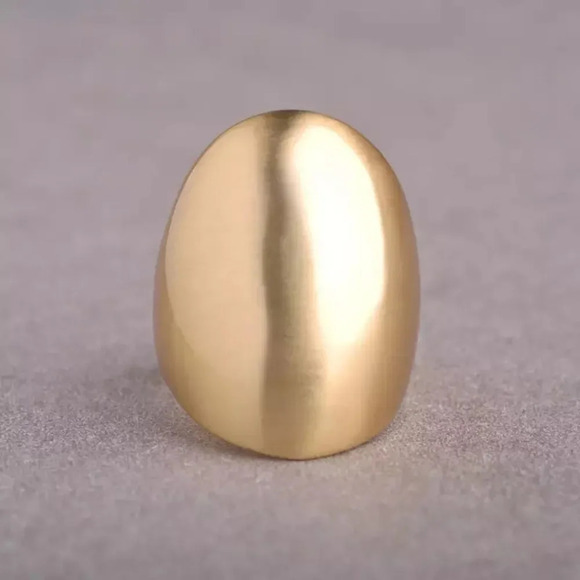 VQ Wide Ring - Picture 2 of 3